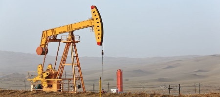 Слабая статистика по запасам прервала рост цен на нефть